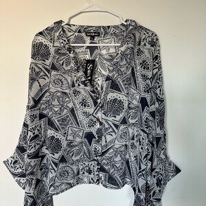 Sara Michelle Boho Kimono Sleeve Crop Blouse Black White Tropical print NWT XL